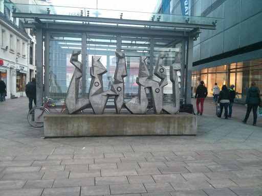 Skulptur in der Bahnhofsstraße