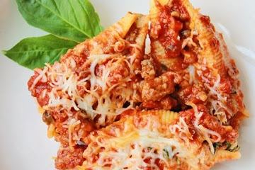 Lasagna Stuffed Shells