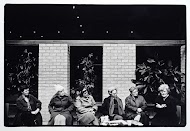 Discussie na een gebedsdienst geleid door Wil Blezer-van de Walle