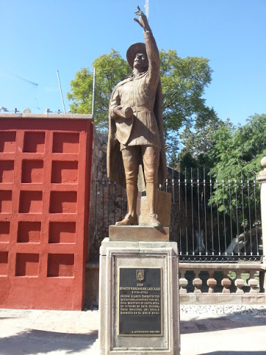 Estatua A Don Ignacio Mariano De Las Casas