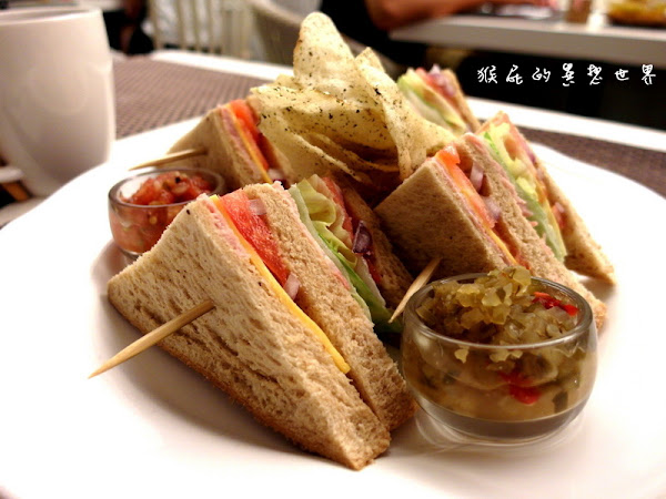 Photo 0