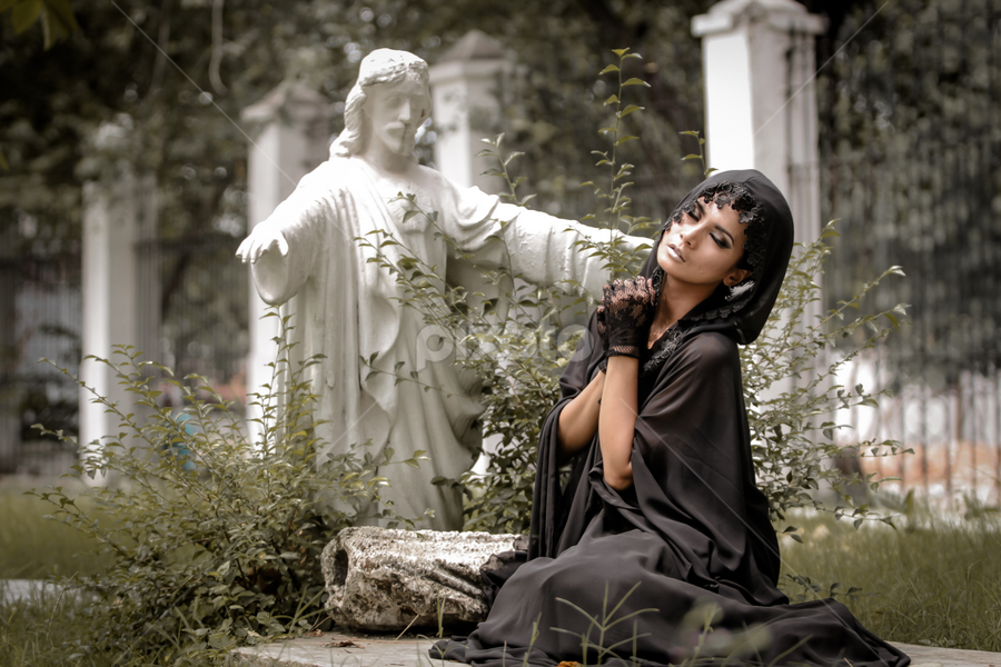 Larasati Ria by Akhi Q-Moet - People Portraits of Women