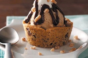 Coffee Ice Cream Cookie Cups