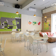 恬緣果人文咖啡館