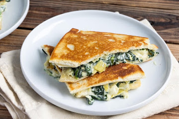 Spinach-Artichoke Grilled Cheese Sandwiches