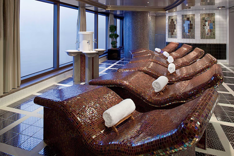  Nieuw Amsterdam boasts a Thermal Suite at the Greenhouse Spa and Salon, where guests can enjoy a steam or a hot stone massage with its heated ceramic-tile loungers for total relaxation.