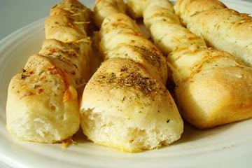 Divine 1-Hour Breadsticks
