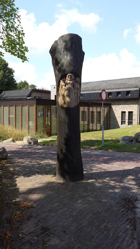 Wooden Tree Sculpture Norg