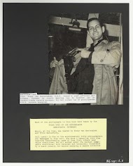 Tony van Renterghem met stengun