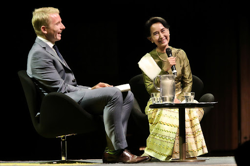 Burmese social democratic stateswoman Aung San Suu Kyi and Hamish McDonald in conversation at the Sydney Opera House