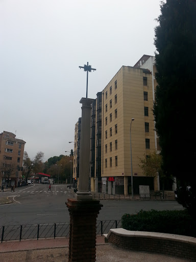 Cruz de Plaza Moreno