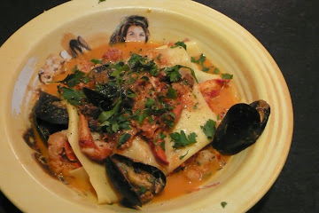 SEAFOOD BOLOGNESE