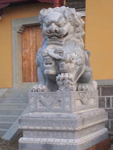 Zhongbai Stone Lion