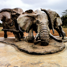 Kenya statue by Angelo Perrino - Buildings & Architecture Statues & Monuments