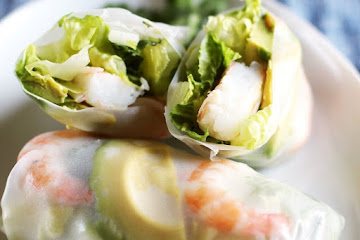 Weeknight Recipe: Shrimp &#038; Avocado Summer Salad Rolls