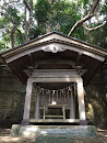 八幡神社奥の院