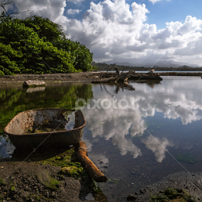 Left behind by Alejo Cedeno - Landscapes Cloud Formations