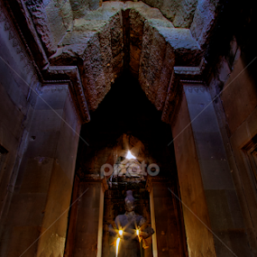 Angkor Wat by Vorn Sovichea - Buildings & Architecture Statues & Monuments
