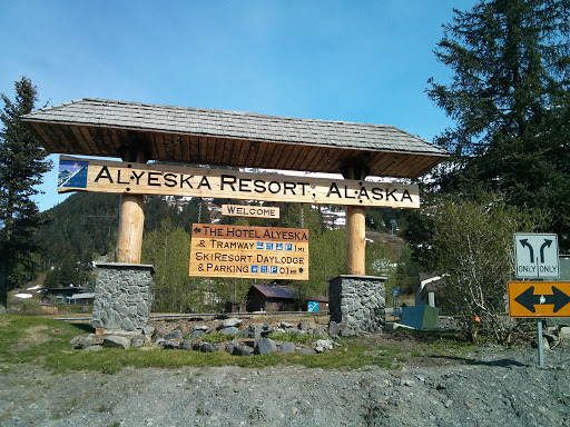 Alyeska Resort Intersection