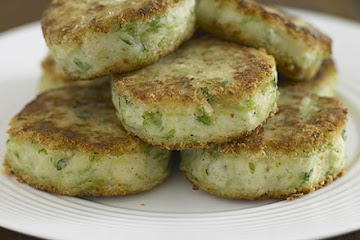 Bubble & squeak cakes