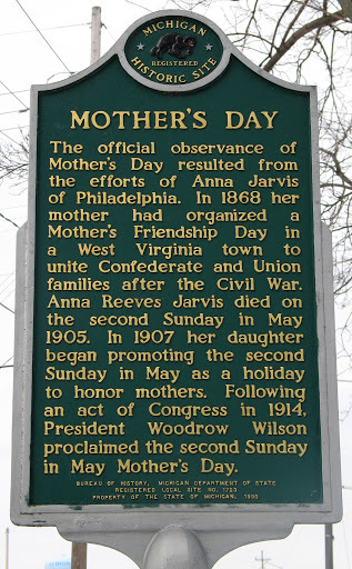 Mother's Day In Albion / Mothe