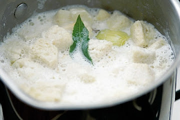 French bread sauce