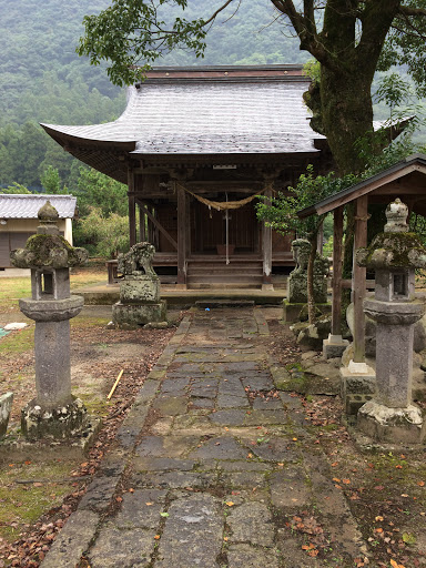 中間神社