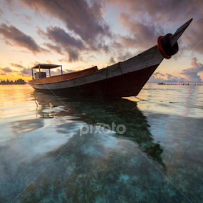 Sampan Mabul by Akira Nickname - Transportation Boats