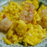 梁記嘉義雞肉飯