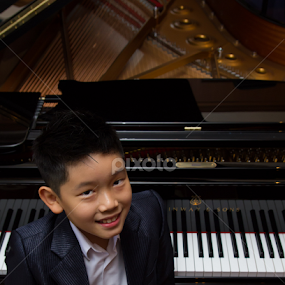 Kid and Steinway by Arthur John A M - Babies & Children Child Portraits