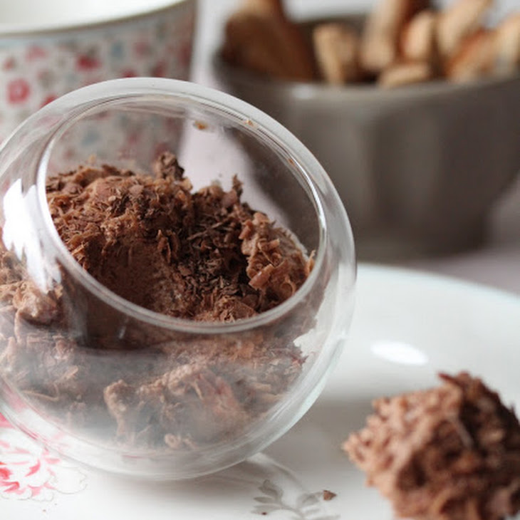 Light Chocolate Mousse Made from Egg Whites Quick Chocolate Mousse No