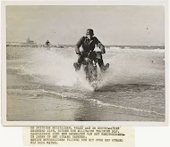 Duitse soldaten op motoren