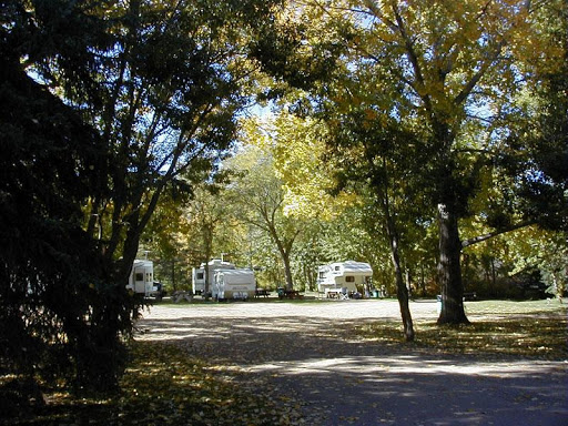 Escape To Rainbow Valley: Your NY Campground Adventure Awaits!