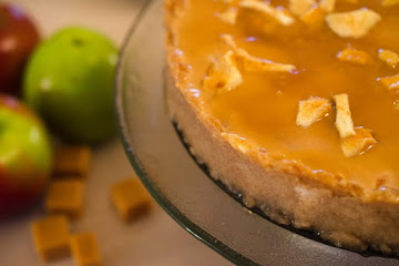 Caramel Apple Cheesecake