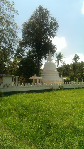 Pagoda at Kadawedduwa