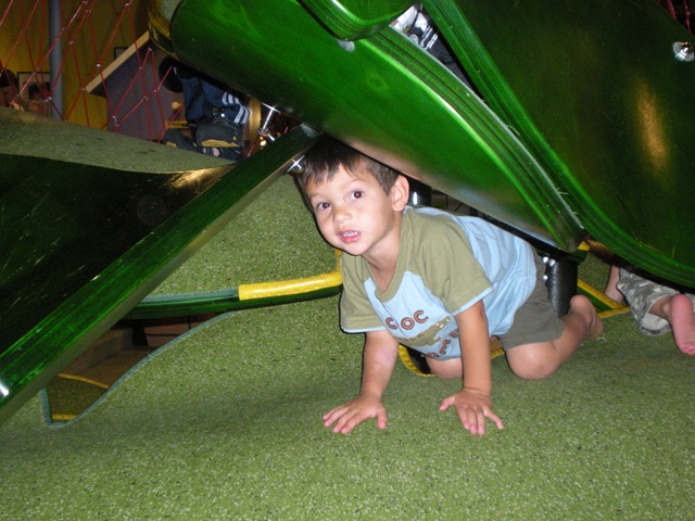 [Bellvue Childrens (4)[2].jpg]