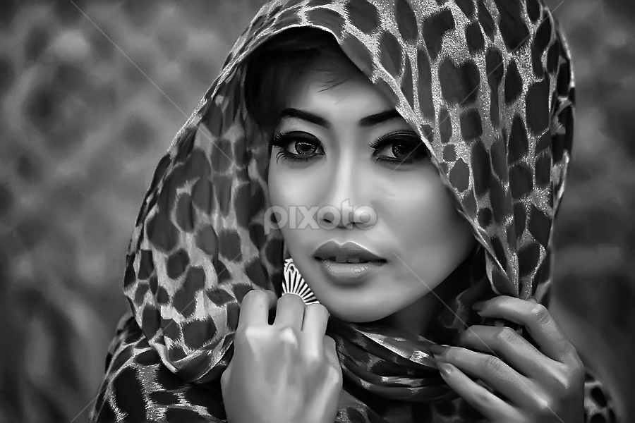by Alwan Tafsiri - Black & White Portraits & People