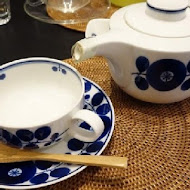 Uzna Omom 杏桃鬆餅屋