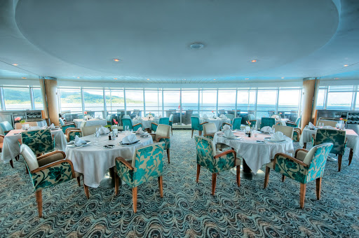 LaVeranda_0411 - La Veranda features floor to ceiling windows, indoor and fresco seating and a refined atmosphere for guests to enjoy breakfast, lunch and dinner aboard the Paul Gauguin.