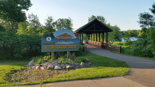 SW Medicine Lake Park Sign