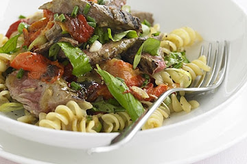 Hot BBQ beef, horseradish & pasta salad