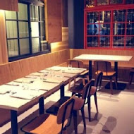 毛丼 丼飯專門店