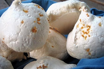 Lemon meringue clouds