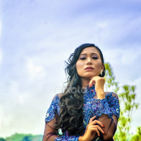 Sarah #01 by Endro Boloth - People Fashion