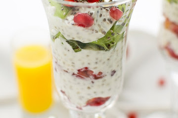 Light Winter Yogurt Chia Parfait