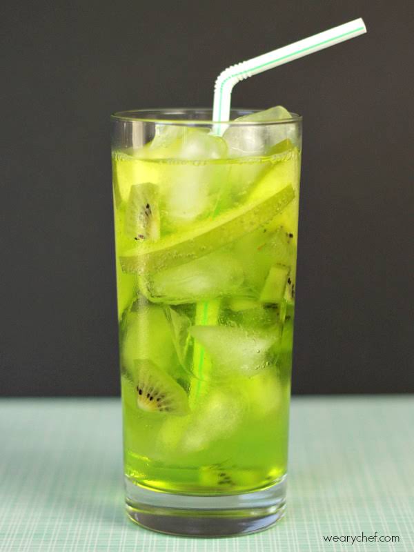 10 Best Midori Cocktails Recipes