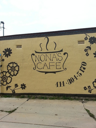 Nona's Cafe