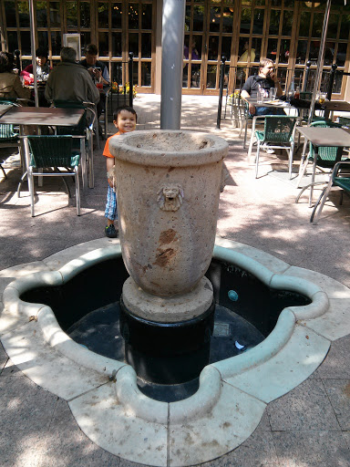 La Tasca Fountain