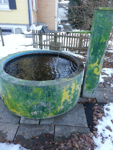Bemalter Brunnen