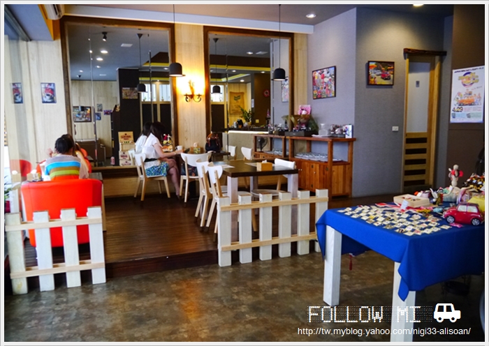FOLLOW MI~café x shop 